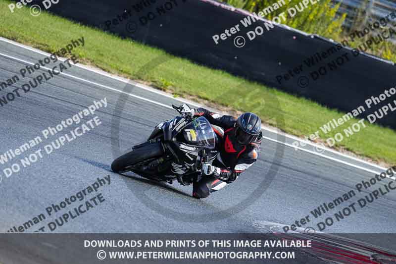 Circuito de Navarra;Spain;event digital images;motorbikes;no limits;peter wileman photography;trackday;trackday digital images